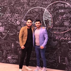 Meet your Posher, Jeyd